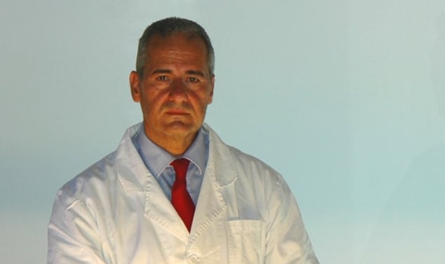 Immagine Lorenzo Domini doctor with white coat on a light blue background